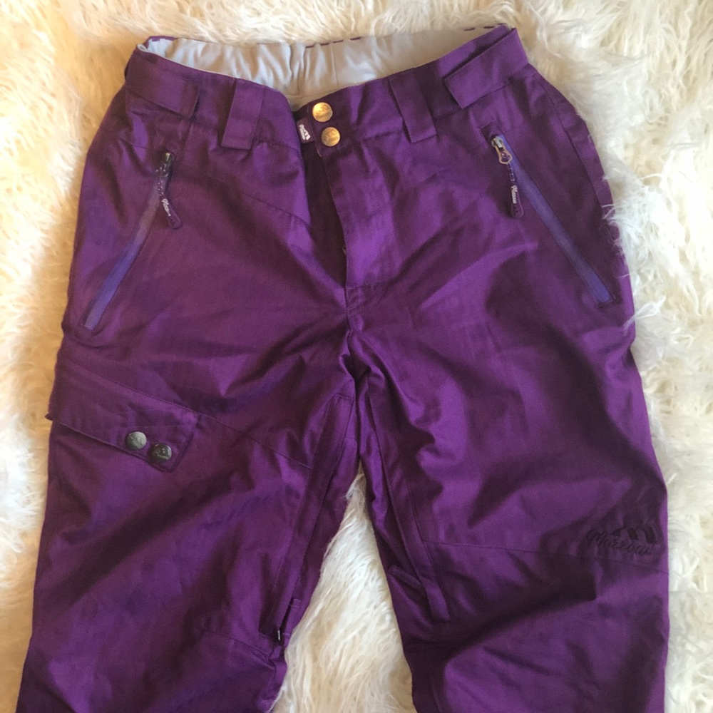 NWOT MORROW SNOWBOARD/SKI PANTS